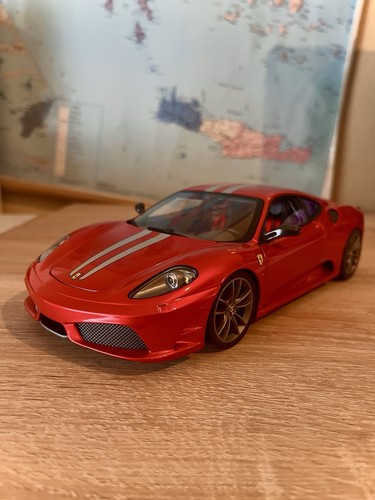Hot wheels elite ferrari - hot,